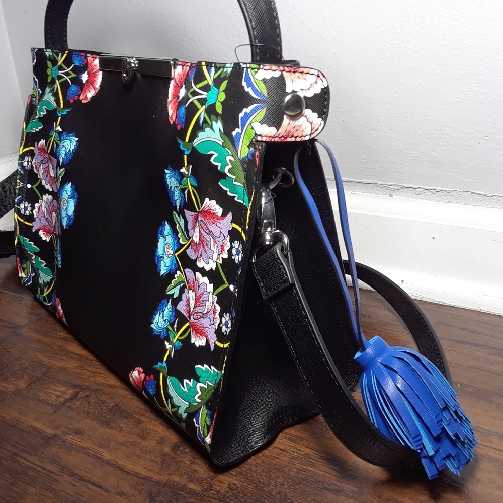 Purse - Picture 2 of 5
